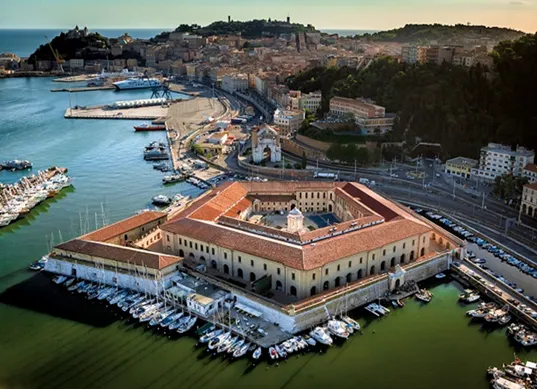 Tour e-bike Ancona centro storico | Noleggio bici elettriche | Visita guidata